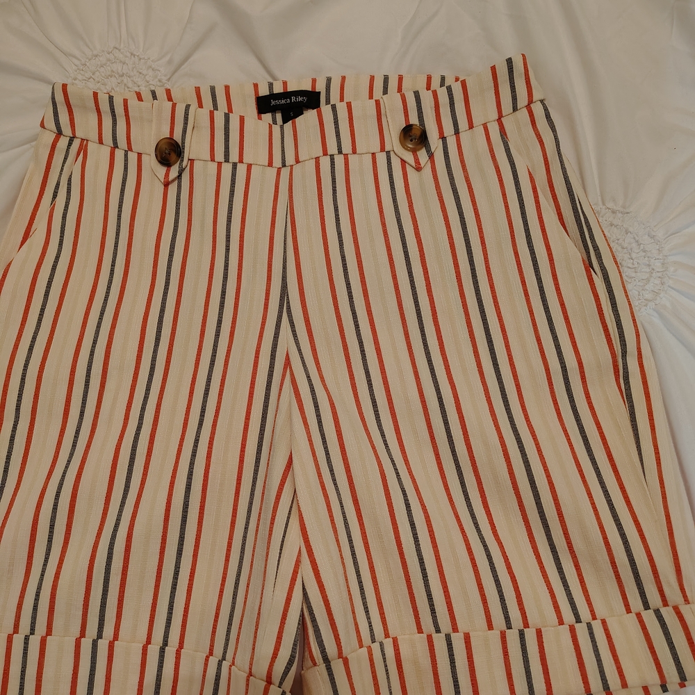 Jessica Riley Striped Shorts With Button Detailing Women's Size S Coastal NWOT